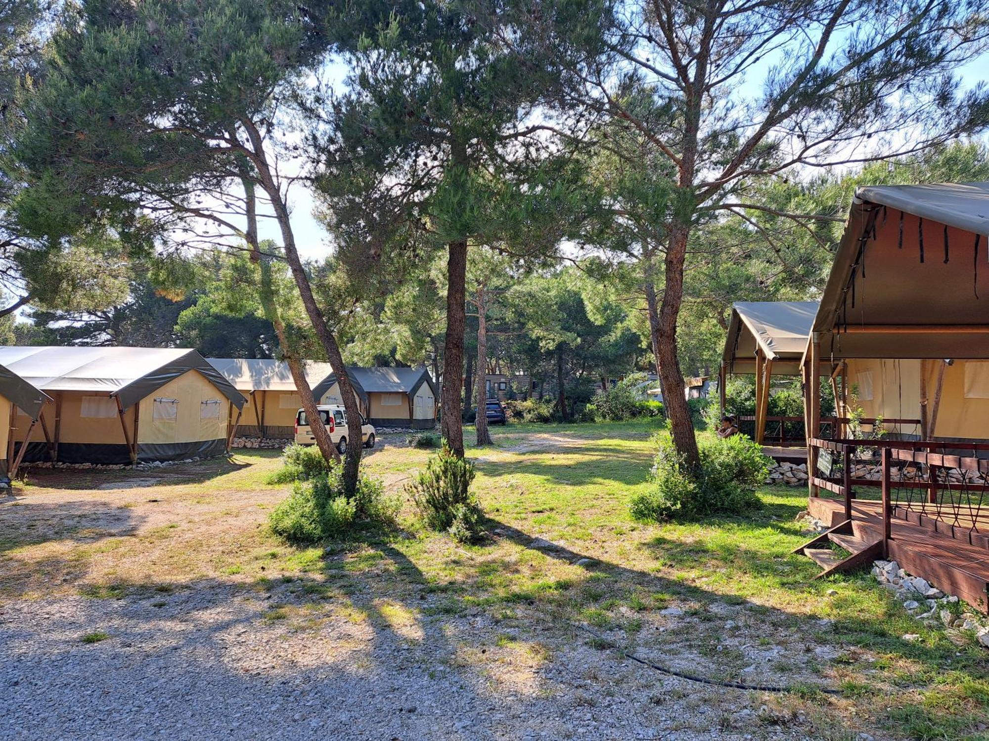 Campo de lujo Losinj Glamping - Camp Cikat - Wild
