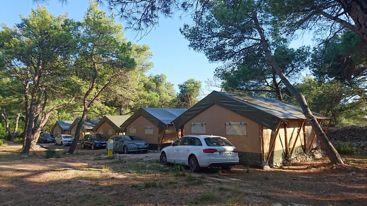 Losinj Glamping - Camp Cikat - Wild 4*