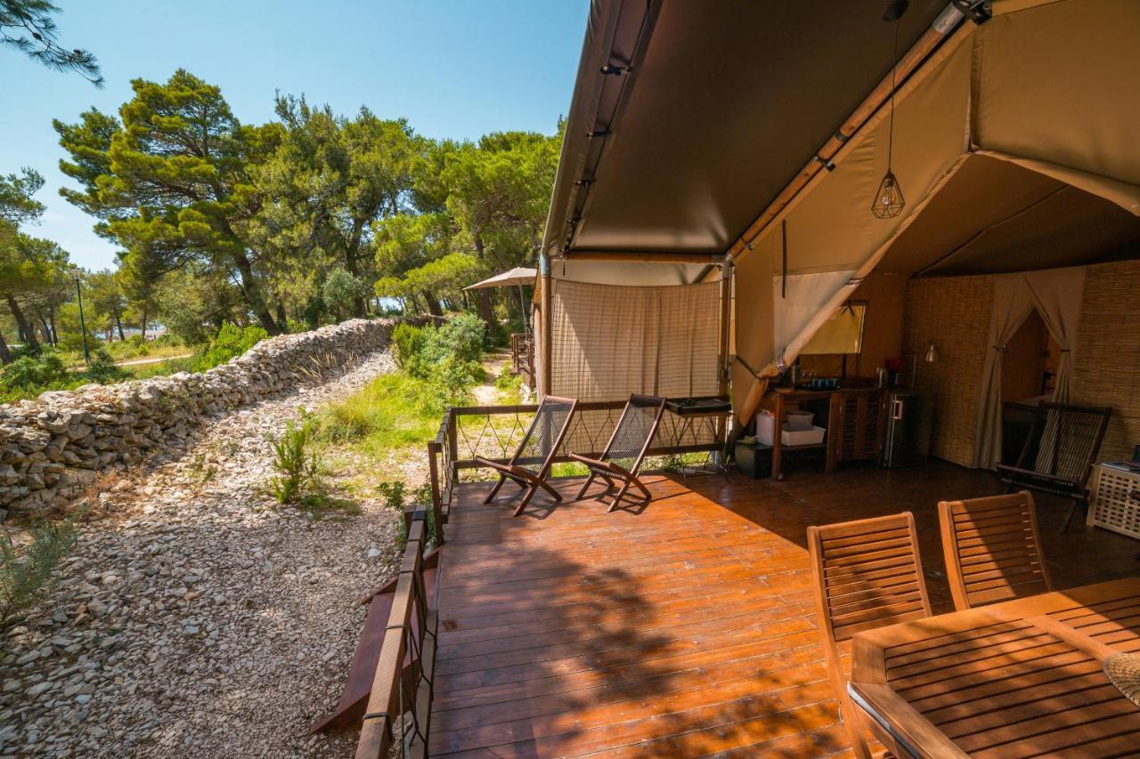 Losinj Glamping - Camp Cikat - Wild Campo de lujo Mali Lošinj